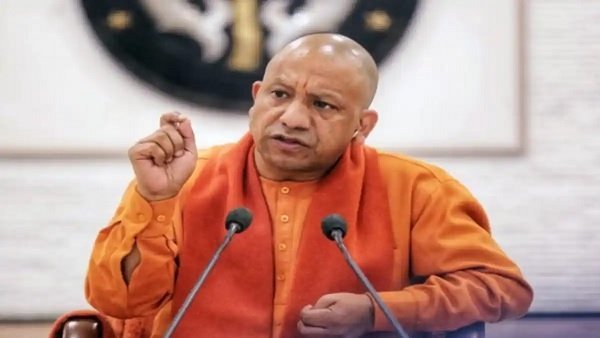 UP: सीएम योगी आदित्यनाथ पर 'अपमानजनक' पोस्ट करने के मामले में व्हाट्सएप ग्रूप का एडमिन गिरफ्तार