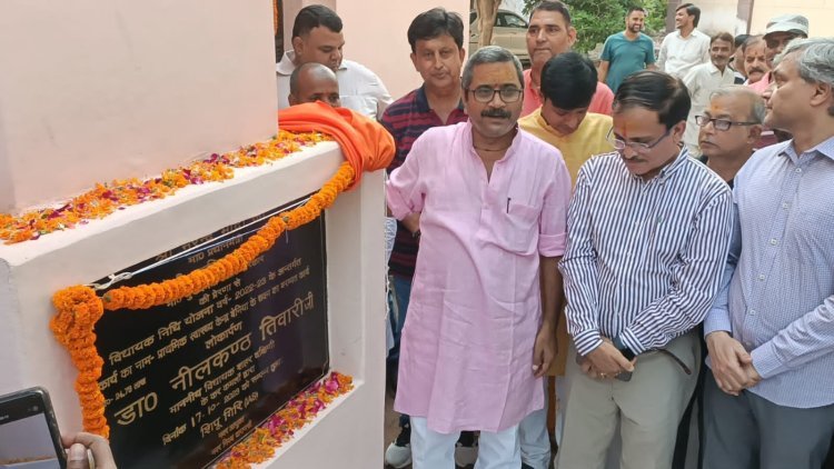 पूर्व मंत्री और विधायक नीलकंठ तिवारी के सार्थक प्रयास से पुनः शुरू हुई बेनिया अस्पताल में ओपीडी